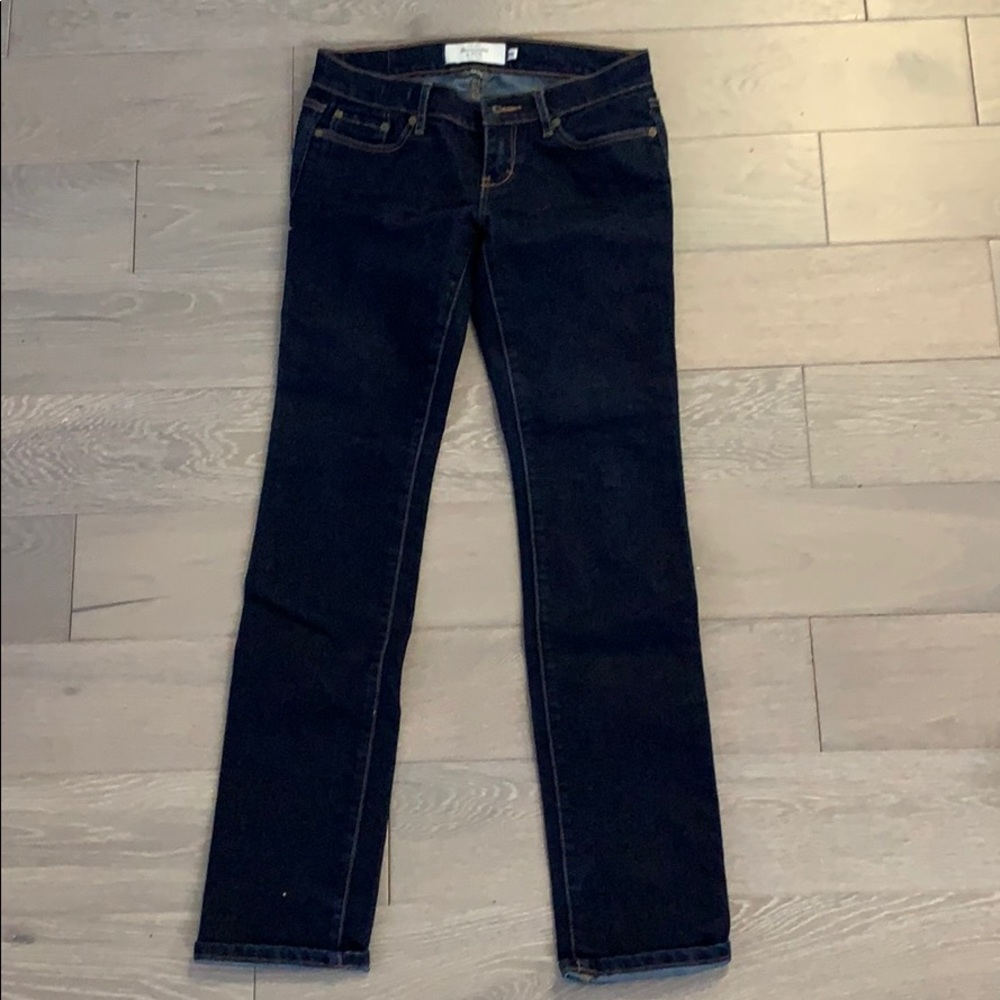 Abercrombie low rise skinny jeans sz 00S short